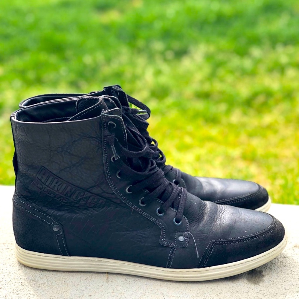 Freebird by Steven Men’s Black Embossed High top Shoes